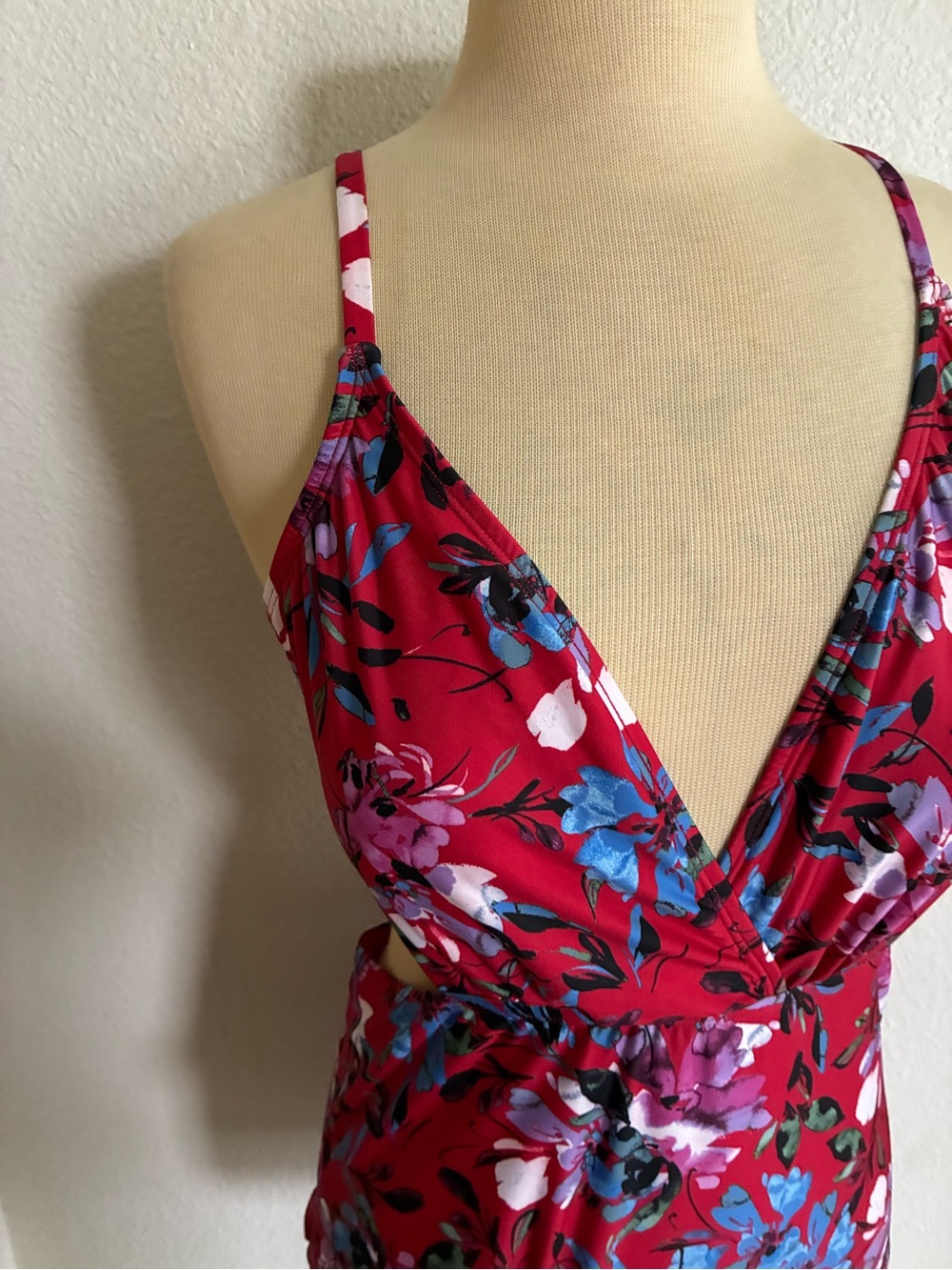 ModCloth bathing suit - Picture 2 of 8